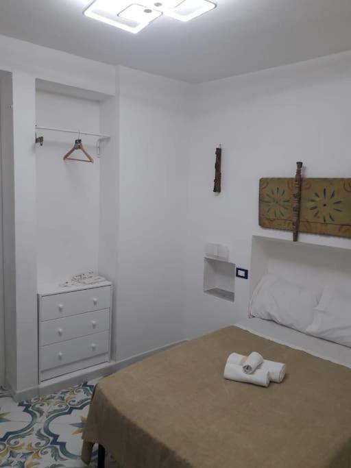 Oneto Apartment Палермо Екстер'єр фото
